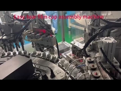 IV इन्फ्यूजन सॉफ्ट बैग और बोतलों के लिए आसान पील पन्नी कैप असेंबली मशीन