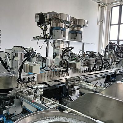 अच्छी कीमत गैर-मानक स्वचालित पंप हेड असेंबली मशीन, उच्च क्षमता, उच्च विन्यास और अच्छी उपकरण गुणवत्ता के साथ लूप प्रकार ऑनलाइन