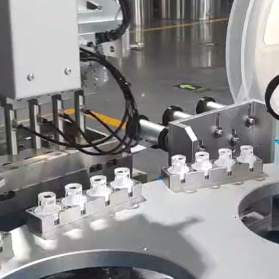 अच्छी कीमत सर्वो मोटर के साथ पूरी तरह से स्वचालित Desiccant Cap Assembly Machine ऑनलाइन