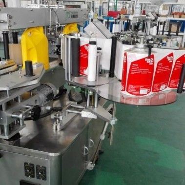 अच्छी कीमत स्टेनलेस स्टील स्वचालित बोतल लेबलिंग मशीन AC380V अनुकूलित ऑनलाइन