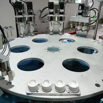 कपड़े धोने की डिटर्जेंट टोपी स्वचालित विधानसभा मशीन टर्नटेबल ऑपरेशन स्टेनलेस स्टील से बना