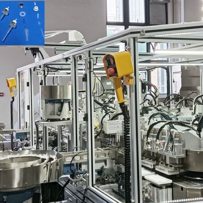 अच्छी कीमत पानी स्प्रेयर ट्रिगर स्प्रेयर असेंबली मशीन रैखिक स्लाइडिंग रेल कन्वेयर सिस्टम दैनिक आवश्यकताएं असेंबली मशीन सटीक स्थिति के लिए ऑनलाइन