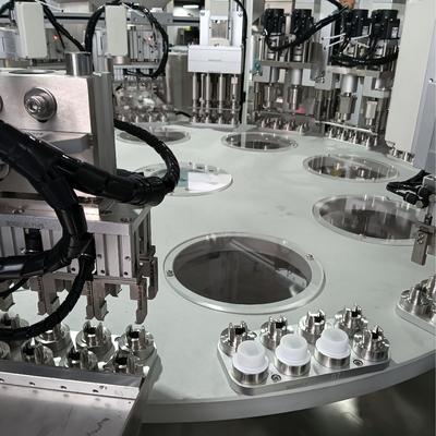 जीएमपी के अनुरूप हेली कैप असेंबली मशीन टॉर्क डिटेक्शन और उच्च योग्य दर के लिए स्वचालित प्रेसिंग के साथ