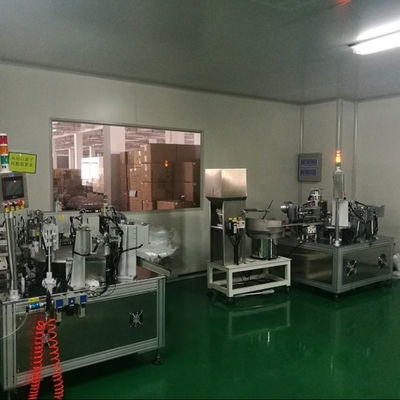 अच्छी कीमत High-Speed Labeling Machine with PLC Control System and Touch Screen HMI Operation for 2000-10000pcs/hr Production ऑनलाइन
